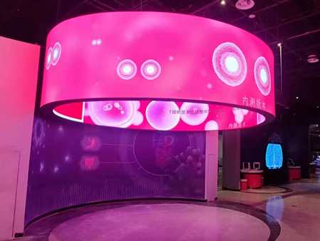 雙面圓環(huán)顯示屏客戶案例